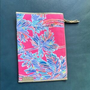 Lilly Pulitzer Colourful Tropical Zip Pouch - Pink & Blue